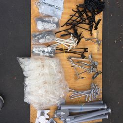 Retail Slat Wall Hardware