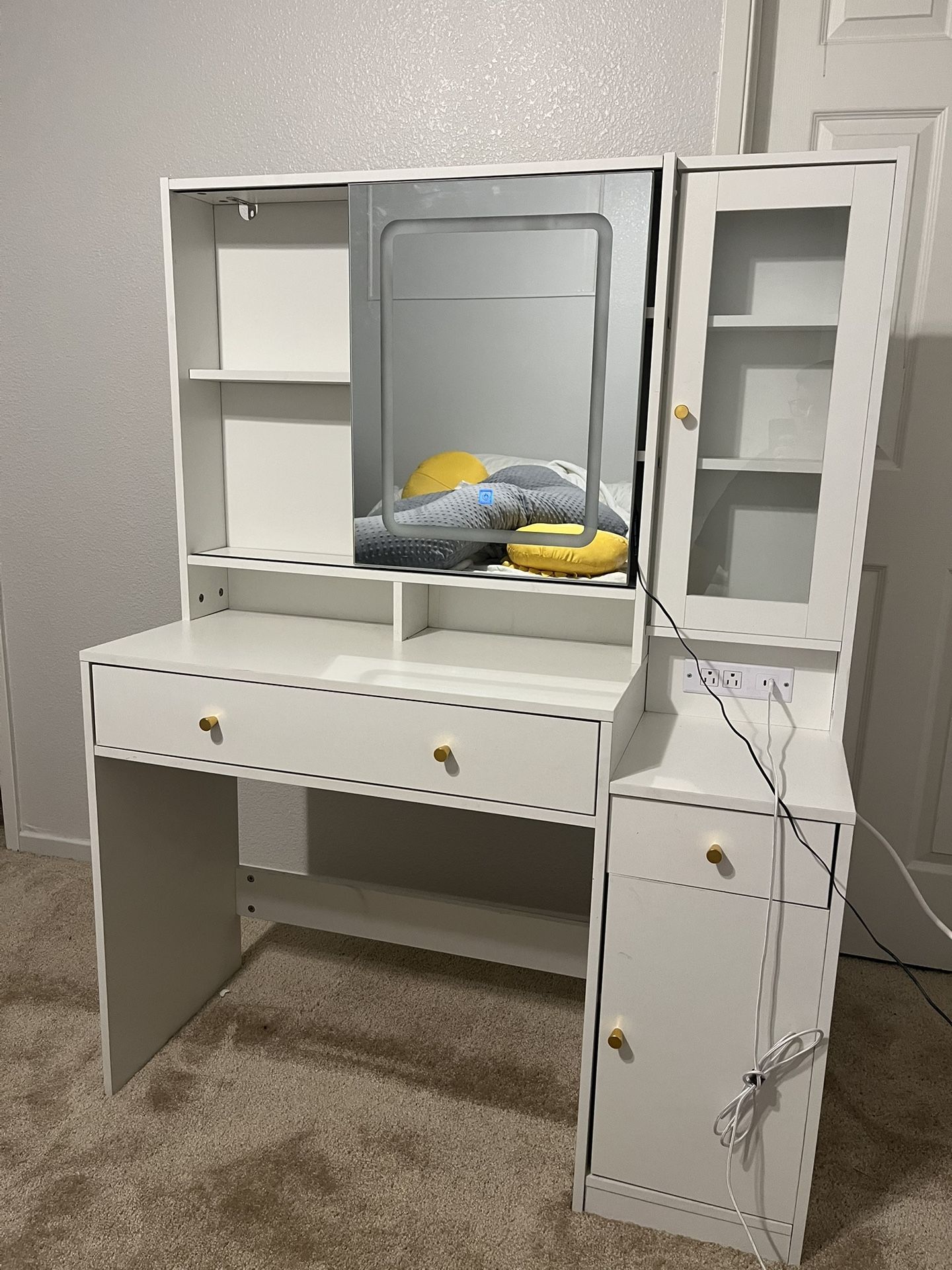 Vanity 