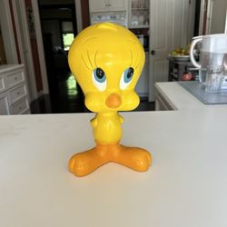 Tweety Bird Statue and Mug. 