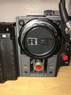 RED Scarlet-X 4K Cinema Camera Kit - EF Mount - ONLY 57 HOURS!