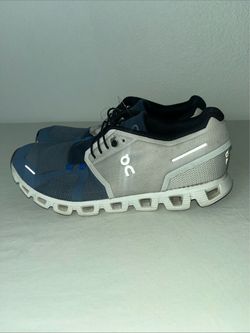 On Cloud 5 Running & Jogging Mesh Lace-Up Low Top Sneakers Blue White Black