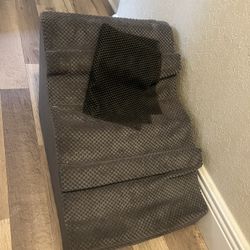 Pet Stairs Ladder For Bed Or Sofa Couch Barely Used 