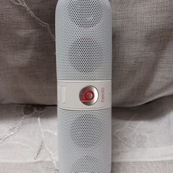 Beats Pill