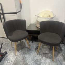 Set of 2 Modern Accent Chairs – Black Bouclé with Wood Legs