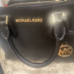 Micheal Kors Purse
