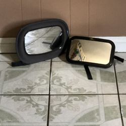 TWO INFANTS CAR SEATS MIRRORS!!!!