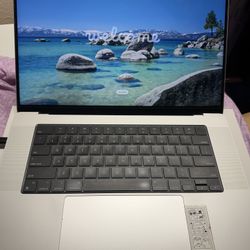 Macbook Pro 16” M1 