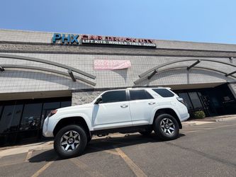 Toyota 4Runner Wheels Tires Levwling & Lift kits accessories side steps installations. (we Finance)