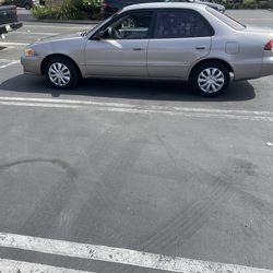 2002 Toyota Corolla