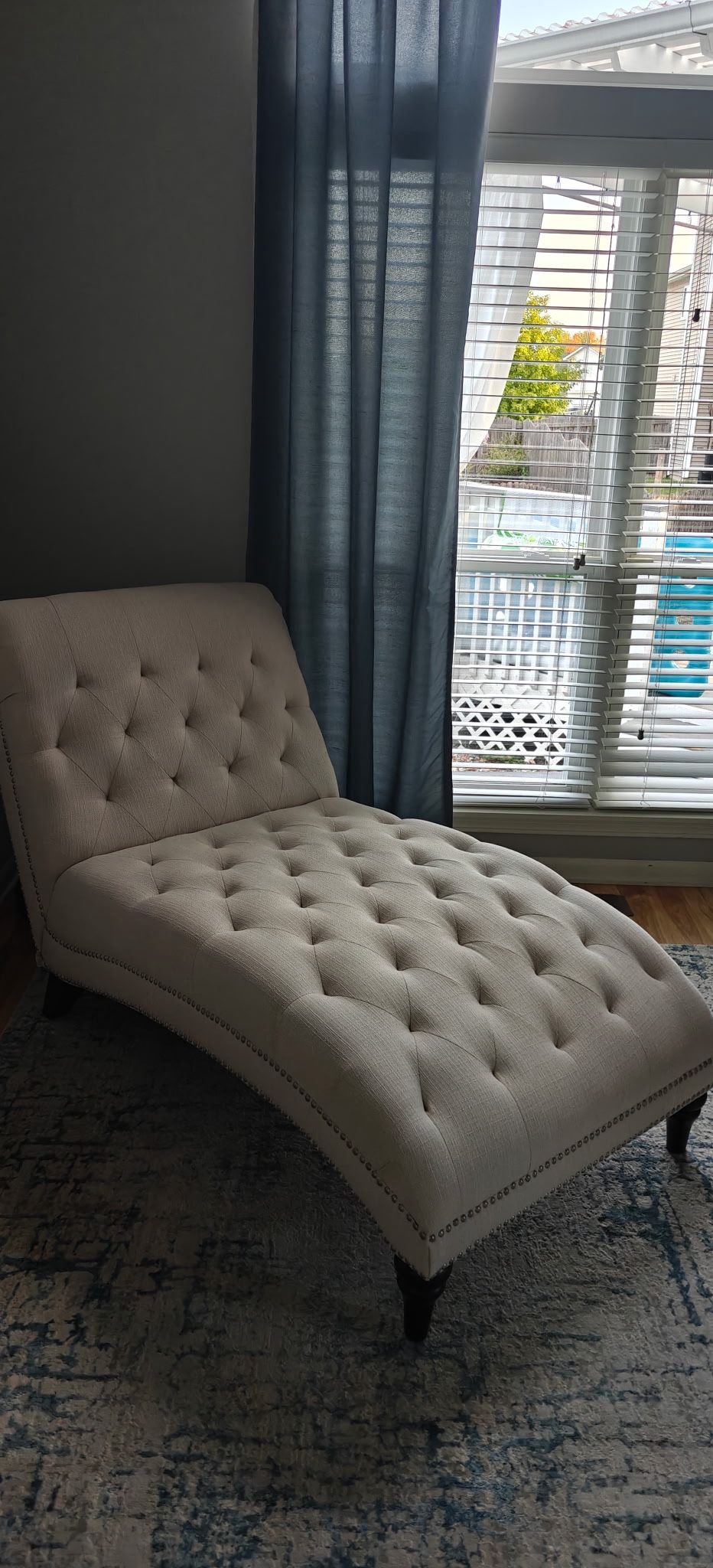 Chaise lounge -Oatmeal Linen