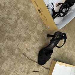 Michael Kors Cara Sandal