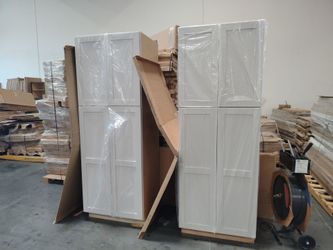 Cabinets Pantries