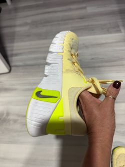 Women nike tennis shoes