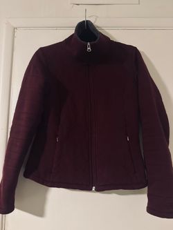 Free north face sweater size Small