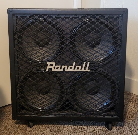Randall Rg412 4x12 guitar cabinet.