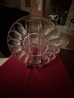 Vintage LE Smith Clear Deviled Egg Divided Relish Dish 11 in  Classic Beauty! MINT!