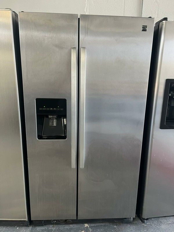 Refrigerator Kenmore 36 Inch Wide Great Condition