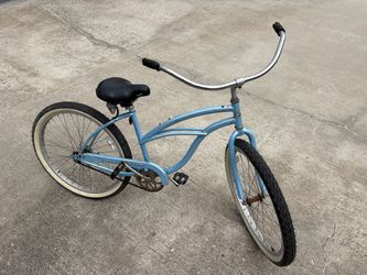 Beach cruiser bike