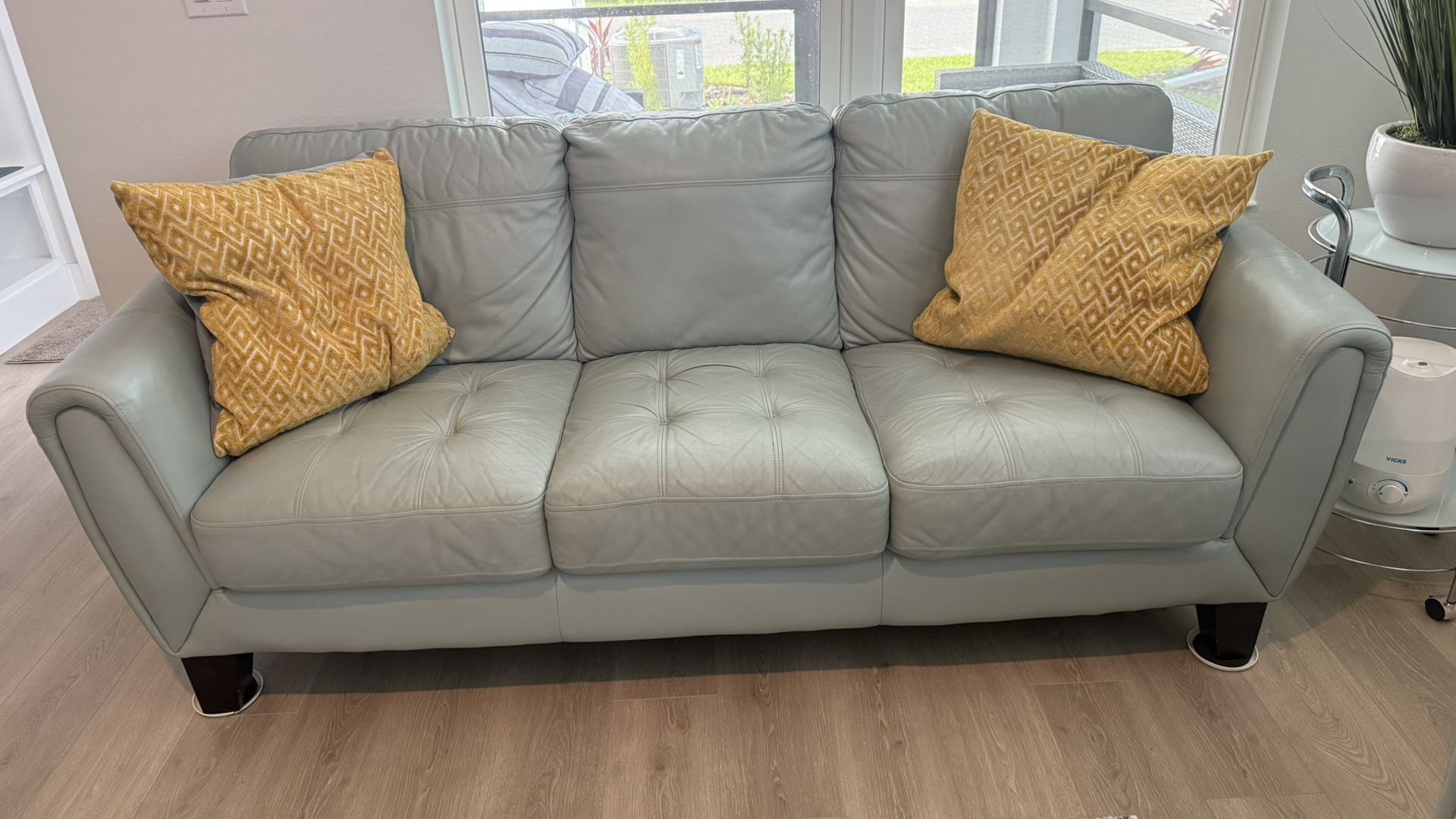 Gray leather Sofa -Rooms To Go