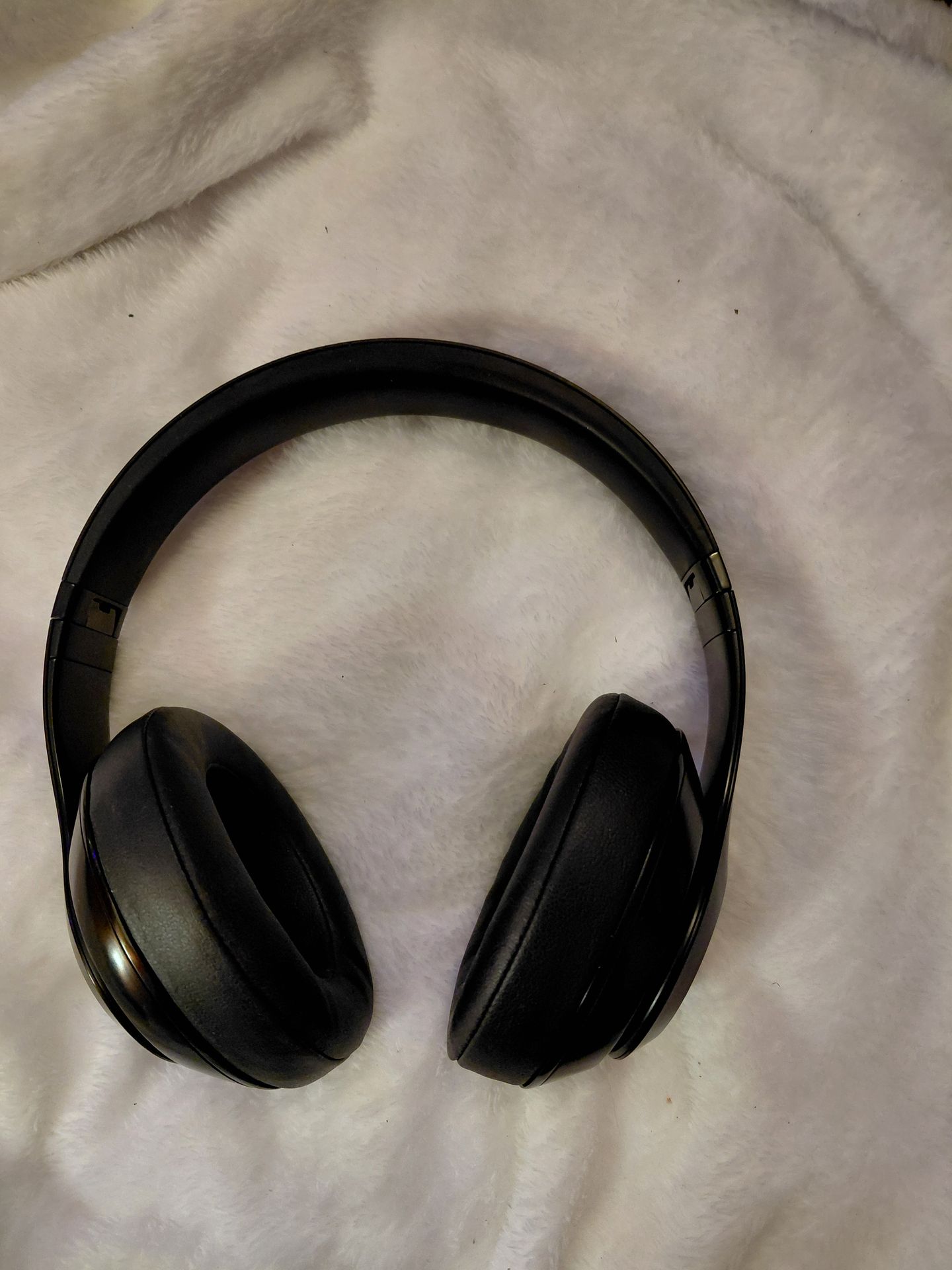 Beats studio 3 headphones