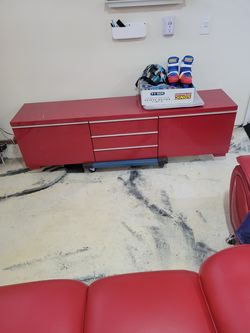 Tv cabinet