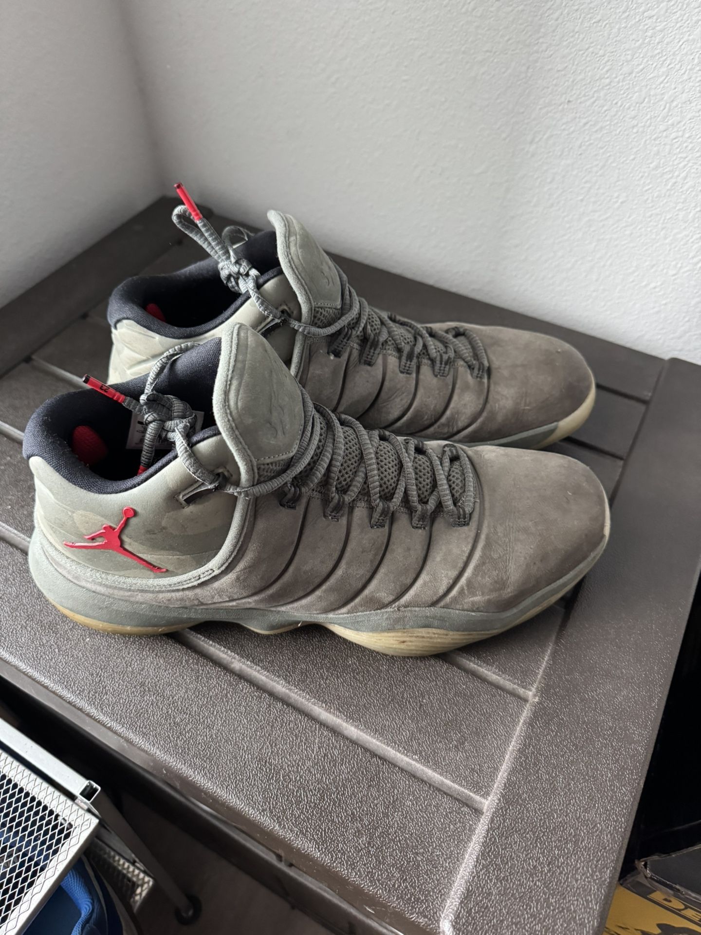 Jordan Sneakers 11.5 Men’s