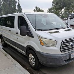 2015 Ford Transit 350 Wagon • XLT w/Low Roof w/60/40 Side Door Van 3D