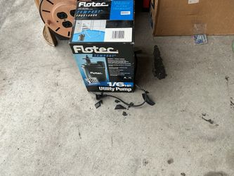 Water pump submersible flo tech new in box