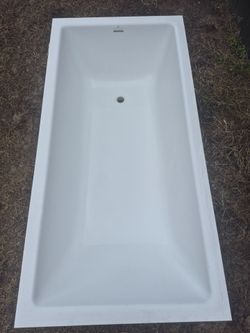 Victoria and albert bathtub