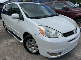 2004 Toyota Sienna