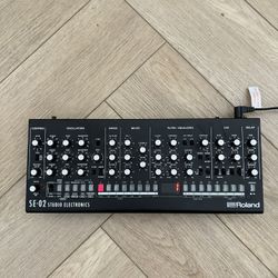 Roland SE-02 Studio Electronics Analog Synthesizer + Power Supply