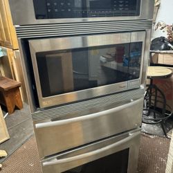Thermador SE Series 27" Wall Oven
