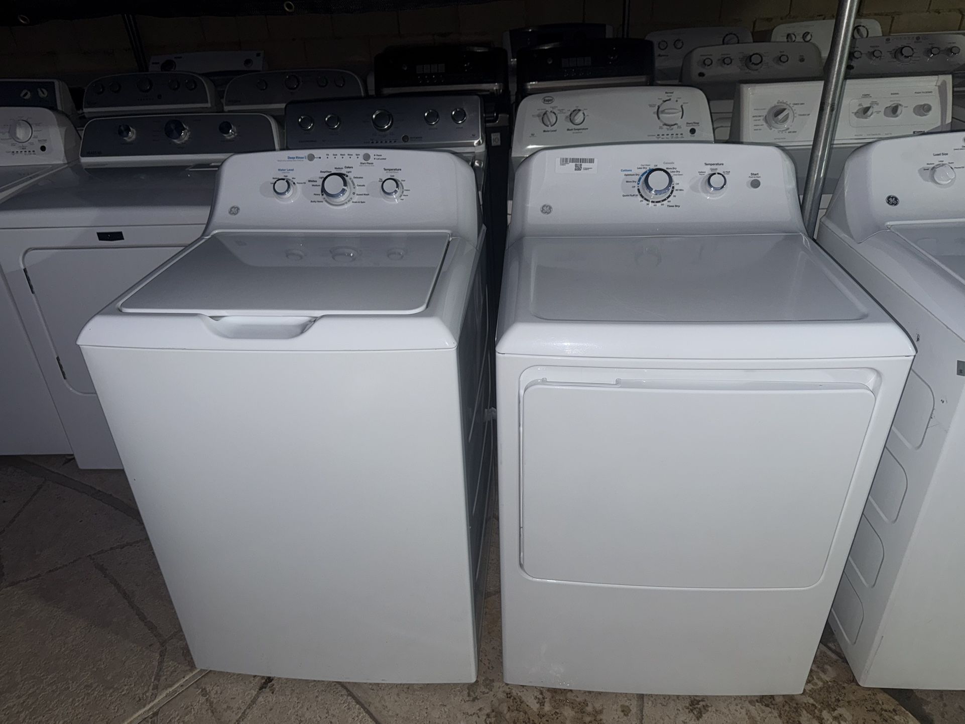 Ge Washer And Electric Dryer 4.2&7.2 Cuft