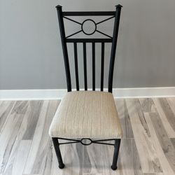 Set of 6 stylish and sturdy black metal dining chairs