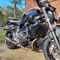 2016 YAMAHA FZ07 
