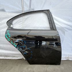 2017 Alfa Romeo Giulia Right Rear Door Shell 