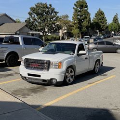GMC Sierra