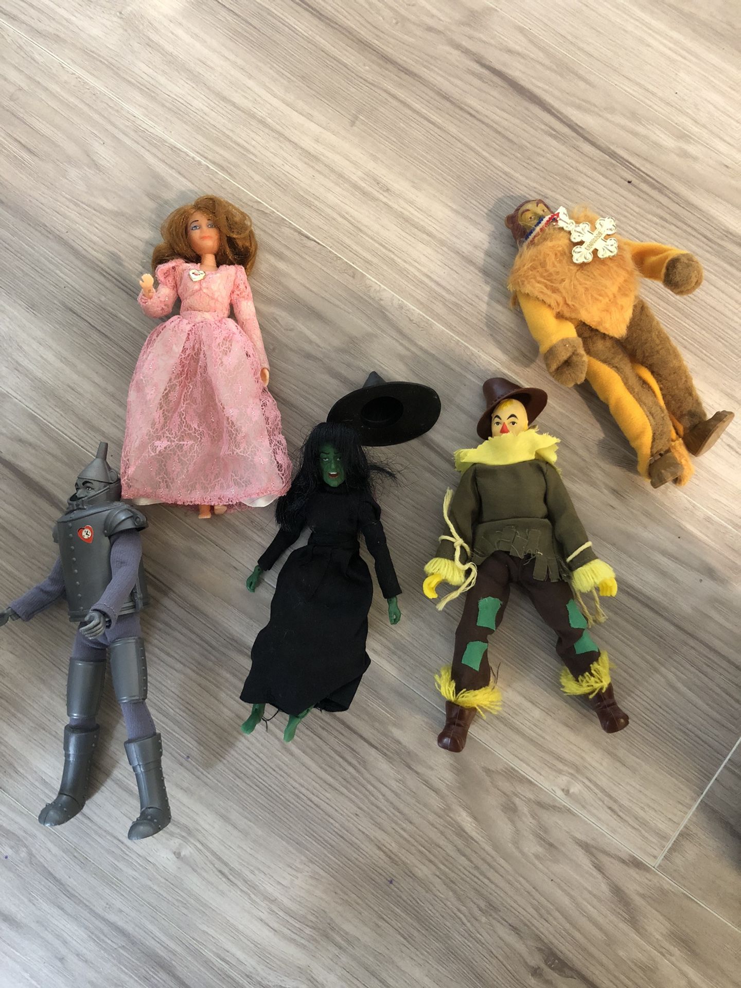 1970’s Wizard Of Oz Set
