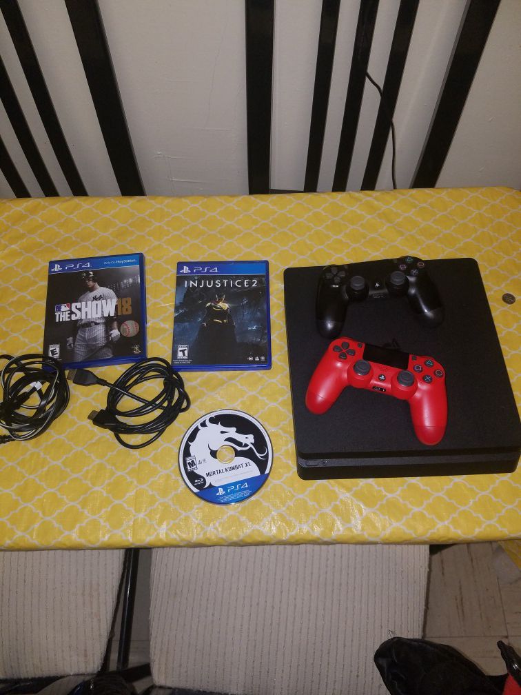 Ps4 (with games)