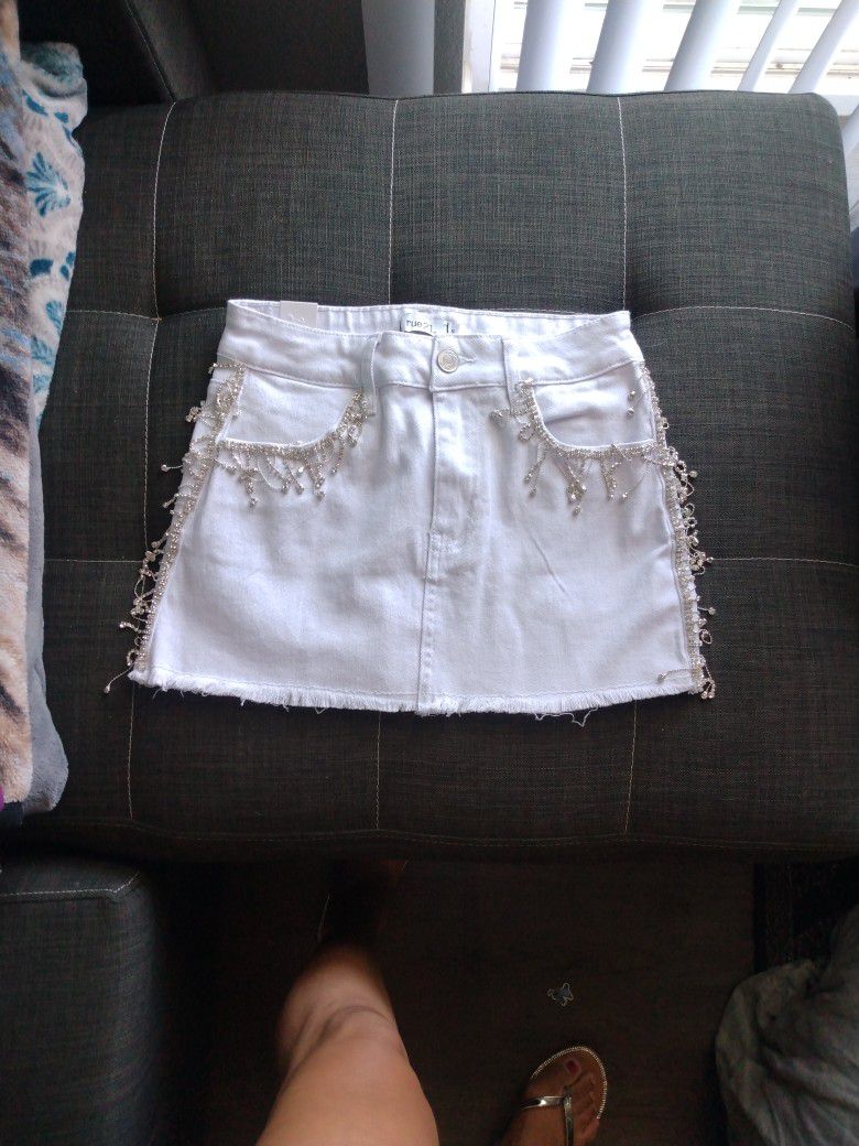 White Mini Skirt 