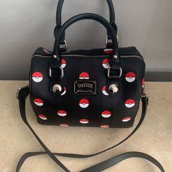 Rare Loungefly Pokemon Pokeball Purse INCLUDES Drop Strap