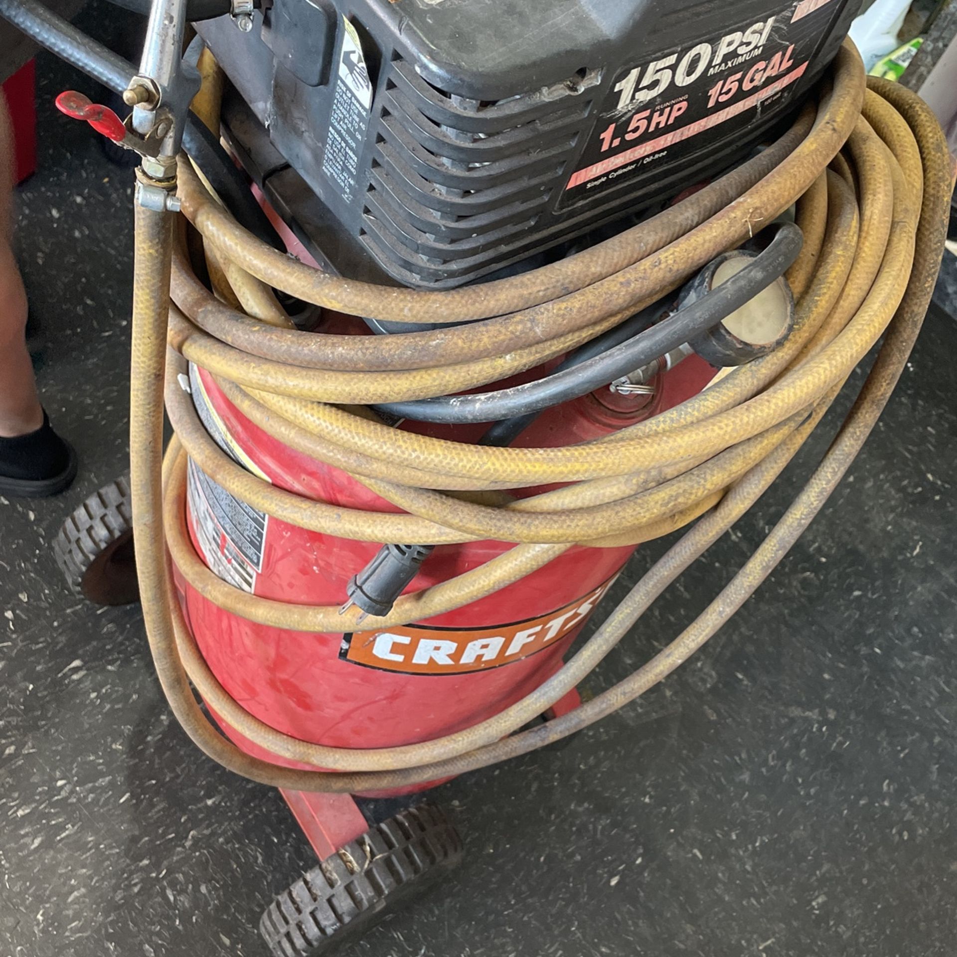Air compressor