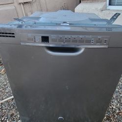 Dishwasher 