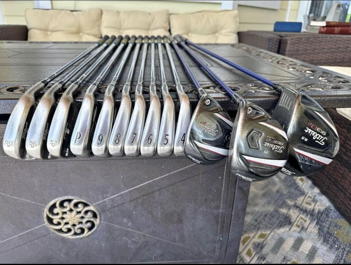 Titleist 716 AP1 Iron Set