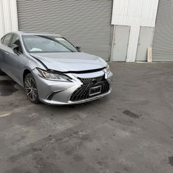 2023 Lexus ES 300 H