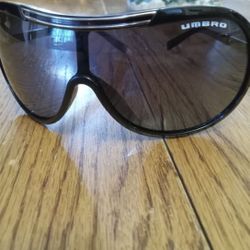 Umbro                        sunglasses•••••