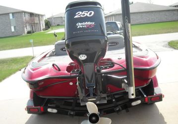 KING Triton Low price 2007 boat