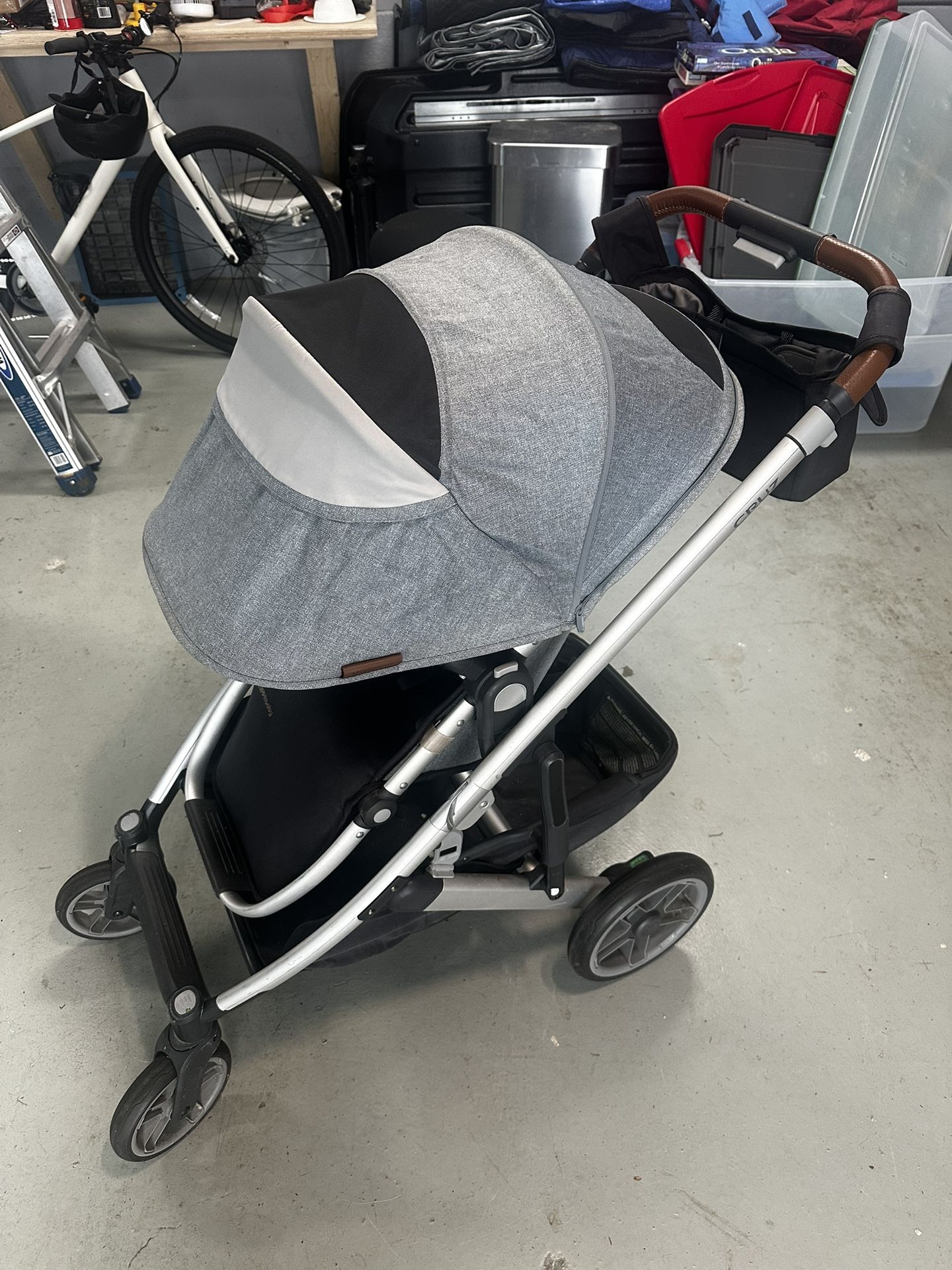 UPPAbaby CRUZ Stroller – Great Condition