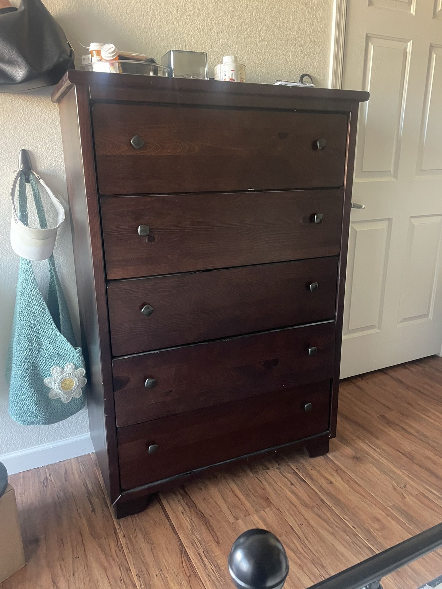 5 Drawer Dresser