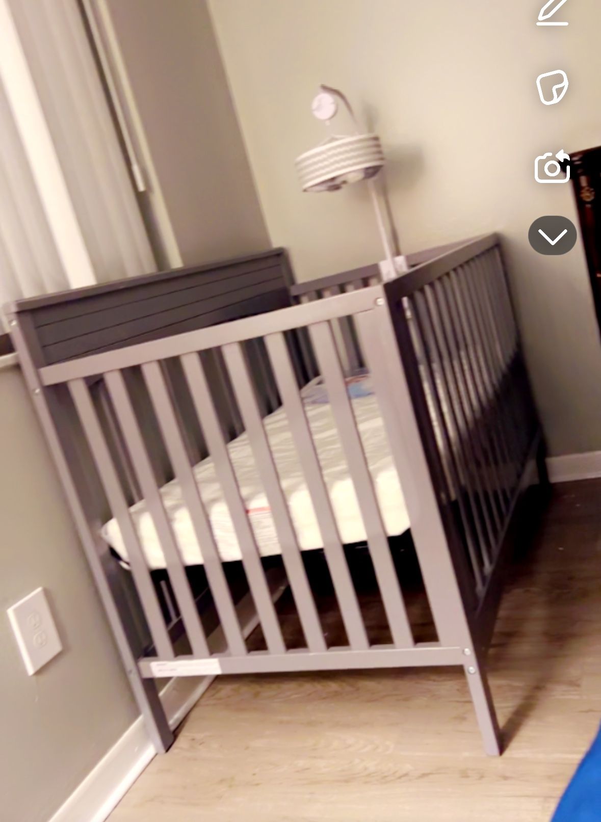 Baby Crib 